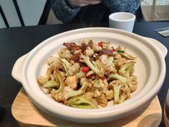 -鸽子侯·家宴·平价海鲜(市图书馆店)