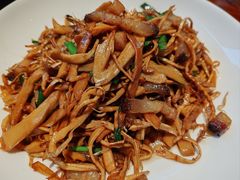 -唐师傅湘西名菜馆(武陵路店)