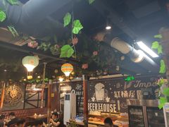 大堂-·缸桶屋·韩式牛肋条自助烤肉(西湖D11店)
