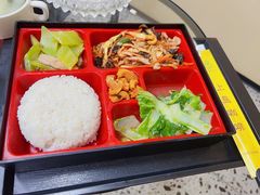 -上岛咖啡(四平路店)