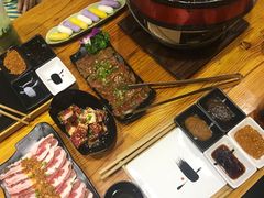 -炙忧烤肉屋(中国铁建广场店)
