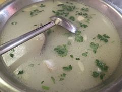 -雪湖煜辰鱼头老店(雪野湖店)