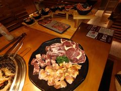 -拾勝牛·江景安格斯烧肉放题(江湾阳光天地店)