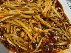 鱼香肉丝-老苏州芳和园茶酒楼  传统苏帮菜(观前店)