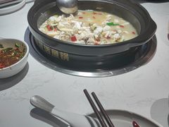 -周渝食惦酸菜鱼(青浦店)