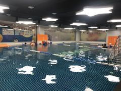 -蓝旗亲子游泳(范湖万达广场店)