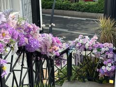 -Mark&Mars Restaurant