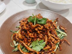 京酱肉丝-泉上·发现DISCOVERY ·黔菜餐厅(银海元隆广场店)