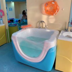 -鱼乐贝贝婴幼儿水育馆(高桥红坊店)