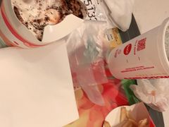-麦当劳(汉口火车站候车室店)