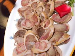 -大宝全猪馆(南京路店)