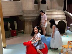 -水桶王国主题餐厅·聚会·生日派对·亲子活动·家庭套餐(亚龙湾希尔顿店)