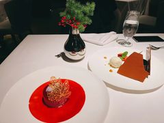 树莓蛋糕-Oyster Talks 四度蚝法餐厅