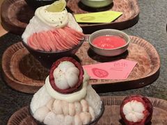 -三出山火锅(南京万象天地店)