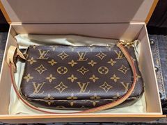 -小飞侠奢侈品回收 寄卖 养护(宝山宝龙广场店)