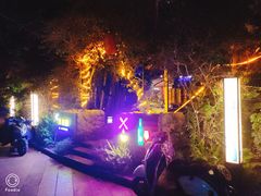 -月亮眼花园餐厅书吧酒吧