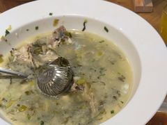 -严记小天府酸菜鱼(西四路店)