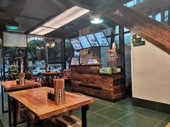 -兵哥豌豆面(雅颂居店)