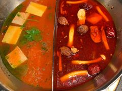 -湊湊火锅·茶憩(新中关购物中心店)