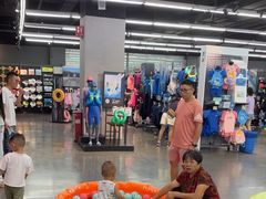 -迪卡侬(顺峰山店)