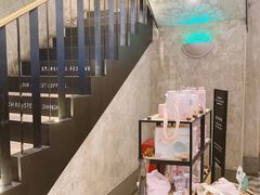 -星巴克臻选(湖滨道店)