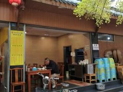 门面-牛王庙特色面(杏苑公寓店)