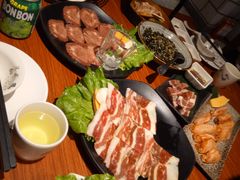 -山之屋炭火烧肉·生啤畅饮(大朗万科中央公园店)