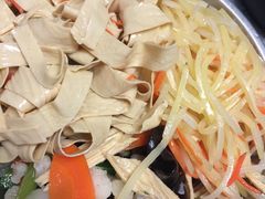 -老六素货(王顶堤店)