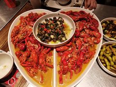 -龙巢盱眙龙虾·牛蛙·烧烤宵夜(八卦岭店)