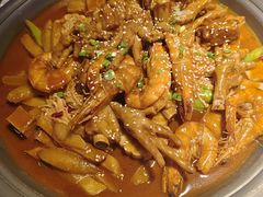 -徐记小怪兽肉蟹煲(中央大街店)