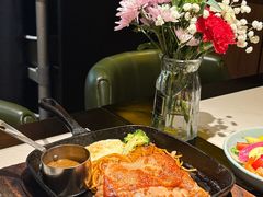 -半秋山西餐厅(襄阳万达店)