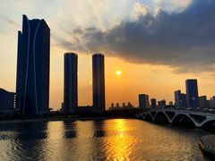 -巧克力渔家.小船海鲜胶东菜(万平口店)