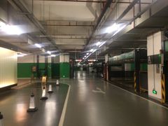 -Iapm环贸地下车库