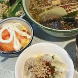 谁还没吃过这家川味小吃店！