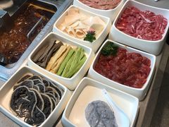 -海底捞火锅(关山保利店)