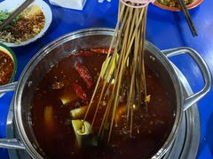 -马路边边麻辣烫(世纪金源店)