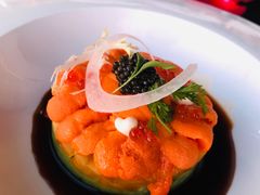 海胆鱼子酱-wann lounge 低温慢煮牛排·清吧