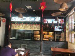 大堂-汪一挑馄饨(老街店)