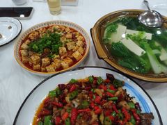 -乡土特色.冷锅鱼.牦牛肉汤锅