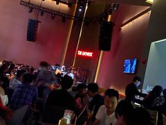 -TZ House音乐现场(来福士中心店)