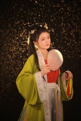 -汉仪华裳汉服馆(打浦桥店)