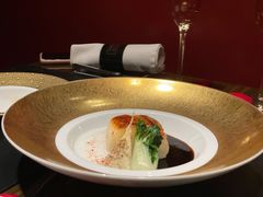 香烤黑鳕鱼配马拉巴黑胡椒汁-L'ATELIER de Joel Robuchon(外滩18号店)