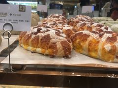 -奈雪的茶(湖滨银泰in77C区PRO店)