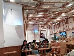 大堂-小满手工粉(上海月星环球港店)