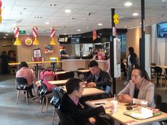 大堂-麦当劳(燕顺路店)