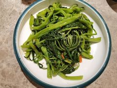 蒜蓉空心菜-美奈小馆·东南亚菜(福田星河COCO Park店)