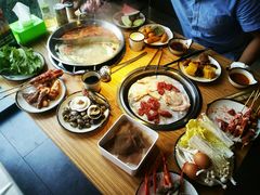 -川渝又一村火锅烤肉自助(步行街店)