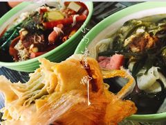 -小白房辣焙子(西落凤街店)