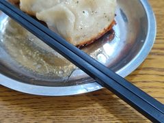 -黄阿姨锅贴大王(万航渡路店)