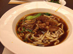 iphone_upload_pic-康师傅私房牛肉面(北京南站店)